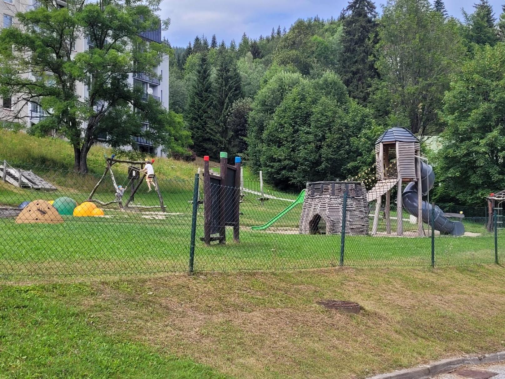 Triluzkovy Pokoj Pension Kubu Špindlerŭv Mlýn Eksteriør bilde